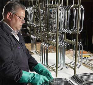 McDonald Die-casting Die Cast EXCEPTIONAL SURFACE FINISH TECHNICAL SUPPORT